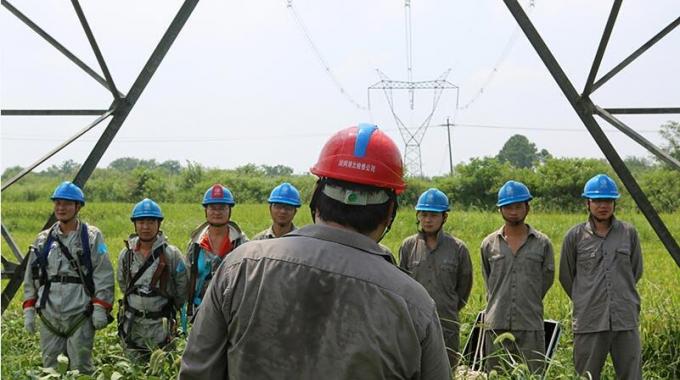 帶電作業(yè)兩小時 危急缺陷化險為夷