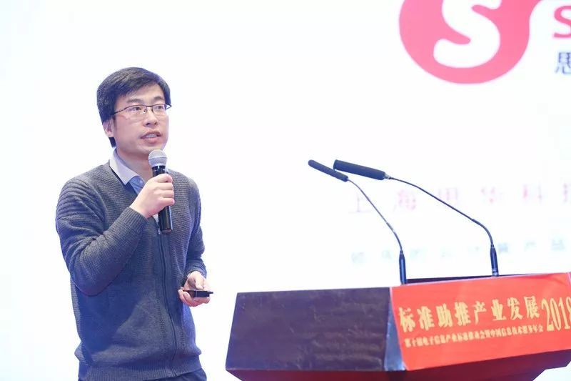 從“運(yùn)營商老兵”到“云計(jì)算新勢力”