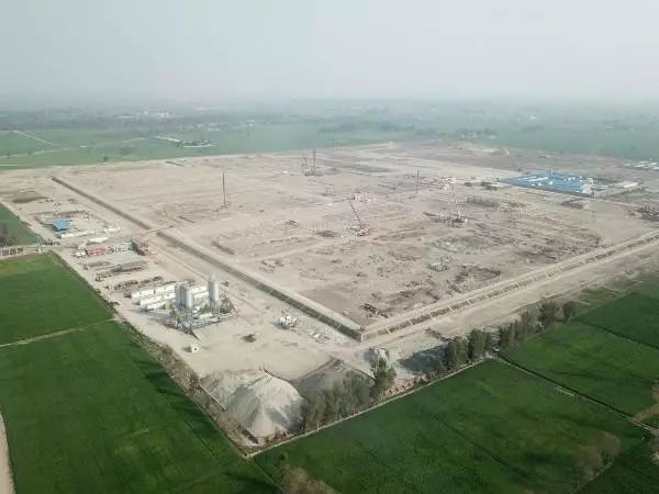 巴鐵缺電怎么辦？中國(guó)為它建造世界第二的線路！
