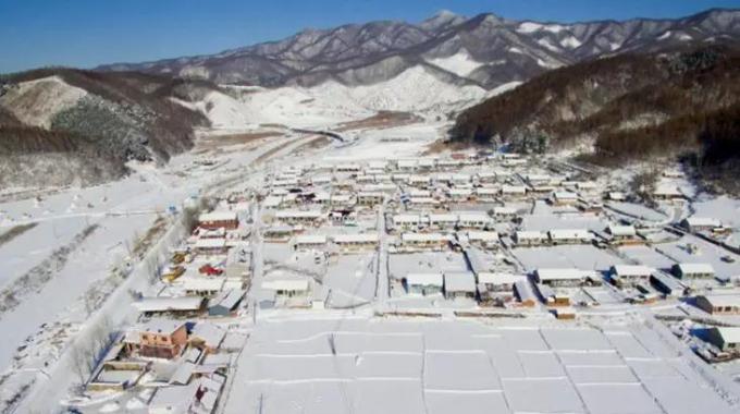 遼寧清原抽水蓄能電站（在建）  遼寧清原抽水蓄能電站是目前國內抽水蓄能行業第一大EPC項目，被列入新一輪東北振興139個重點項目。
