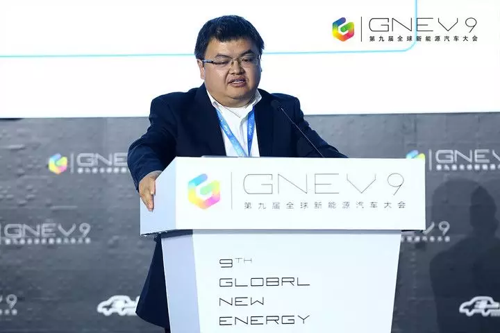 凜冬將至！自主品牌、傳統(tǒng)車(chē)企、新興勢(shì)力如何過(guò)冬？